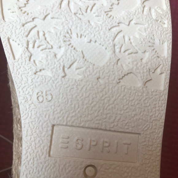 🌸 Esprit Espadrille Style Slip On Sneaker 🌸 - Picture 9 of 16